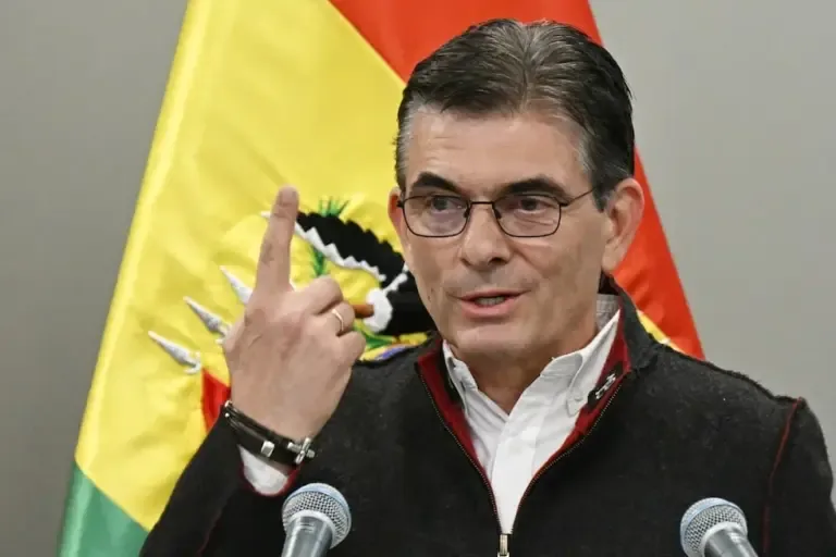 The president of Bolivia, Rodrigo Paz, gestures while speaking during a press conference at the Palacio Quemado in La Paz on May 20, 2026. (Photo by AIZAR RALDES / AFP).