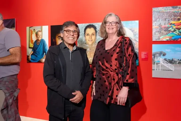 Víctor Ch. Vargas and Diana Zileri recall great commissions at the exhibition “Peru, in CARETAS key: 75 years of visual memory”, at MAC Lima. Barranco.