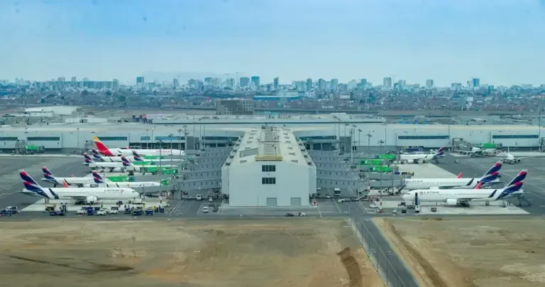 El nuevo aeropuerto Jorge Chávez ha cumplido su primer año de funcionamiento.