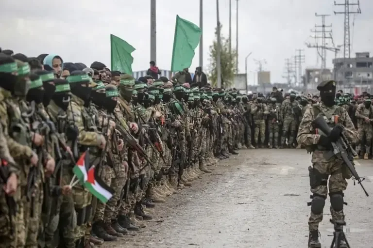 Archive photograph of armed Hamas fighters in the Al Nuseirat refugee camp, in the Gaza Strip (Gaza). Photo: EFE/EPA/ Mohammed Saber
