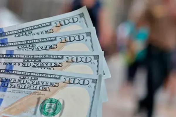 Dollar price closes at S/3.396 after global weakness of the US currency