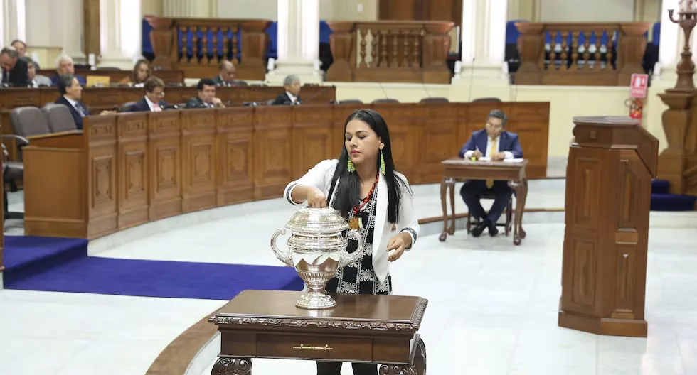 Silvana Robles denies alleged betrayal: “I emphatically reject having given my vote to Fujimorism”