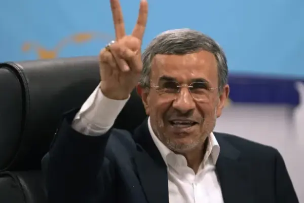 The incredible story of how Israel tried to recruit Mahmoud Ahmadinejad to govern Iran