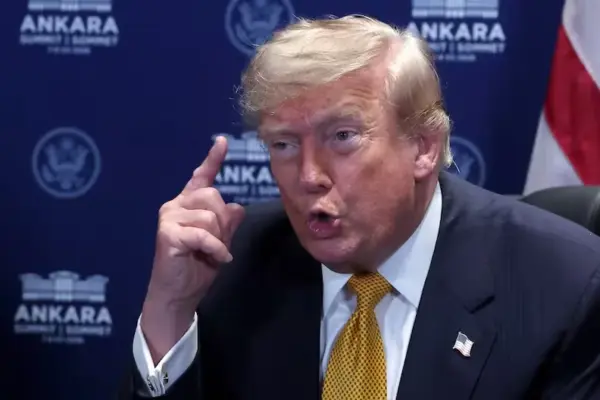 Trump conditions nuclear deal with Saudi Arabia on normalizing relations with Israel