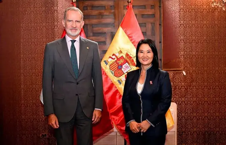 LIVE: Keiko Fujimori meets at the Ministry of Foreign Affairs with representatives of international delegations