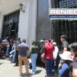 Why will RENIEC no longer process DNI on weekends?