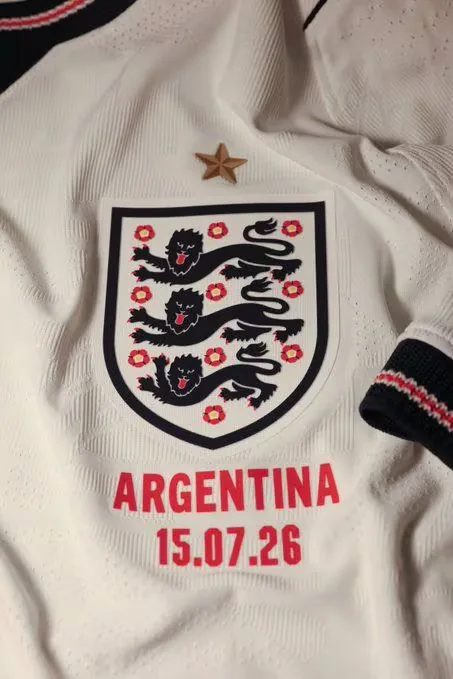 This is how the English national team announces the match on their social media.