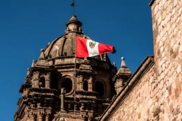70 Patriotic Festival Phrases 2026 in Peru: the best messages to share this July 28 and 29 on WhatsApp, Facebook, and more networks