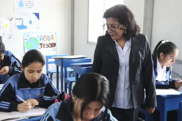 Bonus of S/ 487 for teachers and assistants: When does the payment start