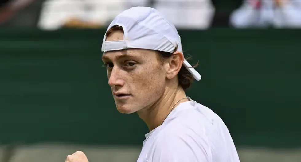 Ignacio Buse vs Vit Kopriva LIVE via Disney Plus: 1-1 and the third set is being played