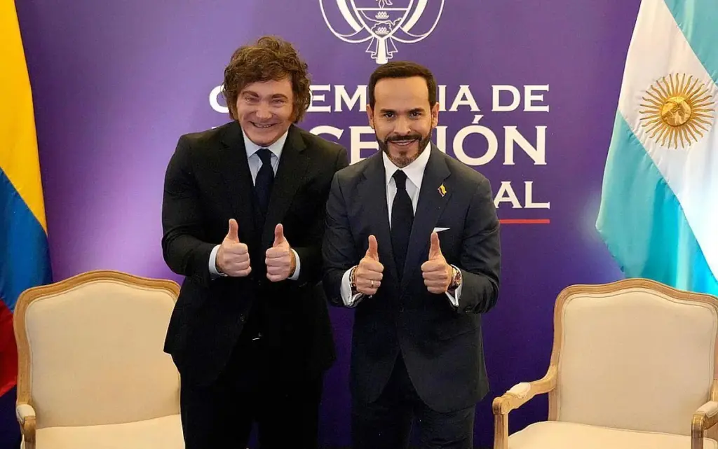 LIVE | Abelardo de la Espriella assumes the Presidency of Colombia in Cali