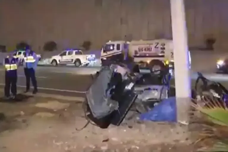 Tragedy during the early hours in San Miguel: a woman died after a crash on the Costa Verde. Photo: Video capture/AméricaTV