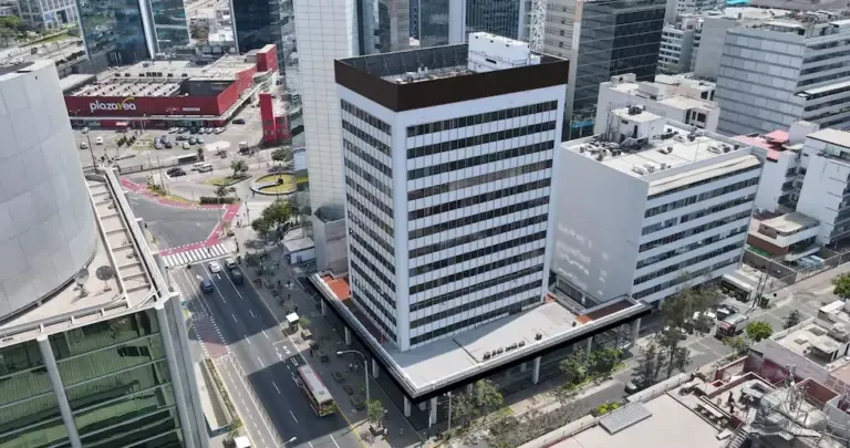 Fibra Prime indicates that lower office availability is changing negotiation conditions between landlords and tenants. Its strategy prioritizes tenant retention and expansion within its portfolio. (Photo: Fibra Prime)