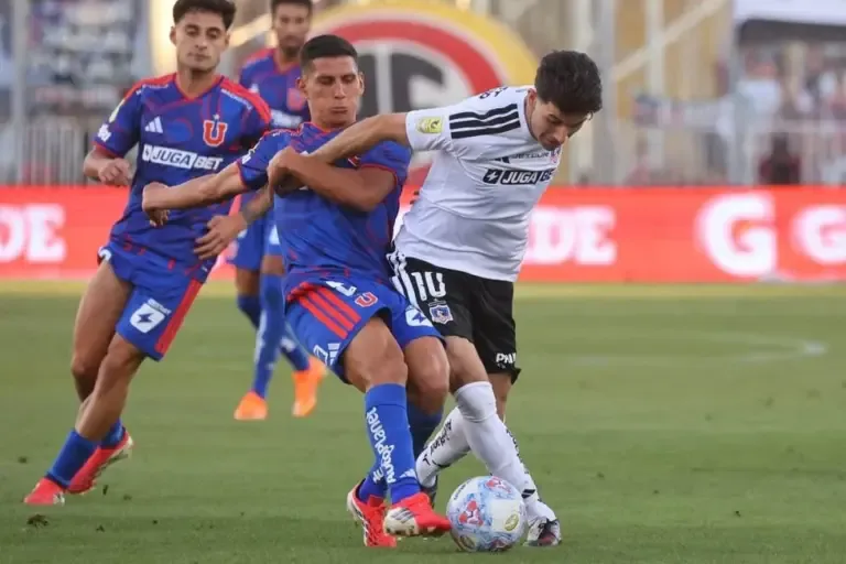 Check which channels broadcast the U. de Chile vs. Colo Colo match and the times to watch it for matchday 20 of the Primera League, at the National Stadium of Chile. Photo: Jonnathan Oyarzun/Photosport