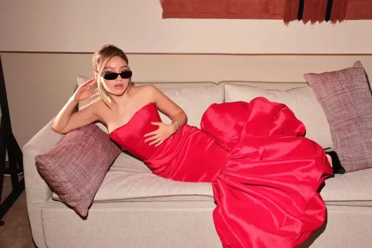 Karol Sevilla grew up in front of the cameras, but she assures that today she is much clearer about who she is and where she wants to take her career. (Photo : @by.iker / Mua: @byjuandedios / Hair: @javierdiaz_hairstyle  / Styling: @aaalmmmeee)