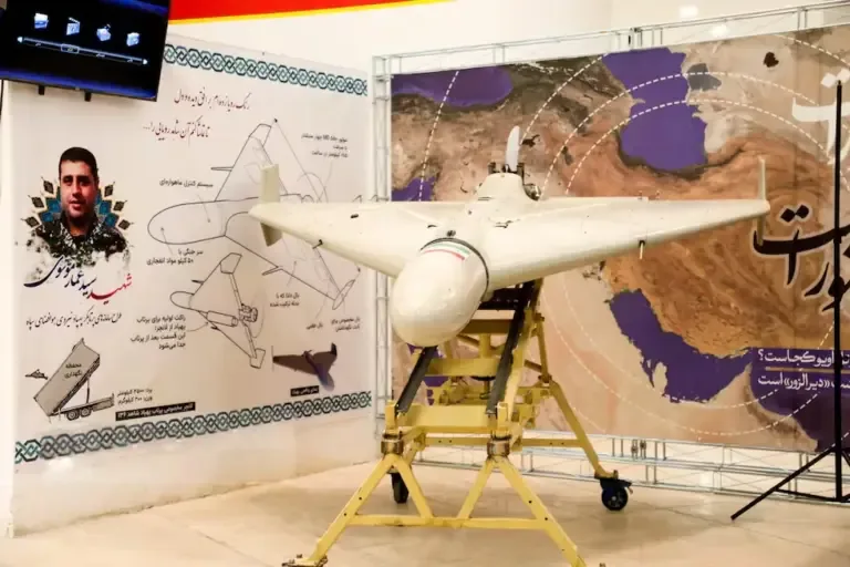 A Shahed drone is shown at the aerospace capabilities exhibition of the Islamic Revolutionary Guard Corps of Iran. (IRGC / Creative Commons / Archive).