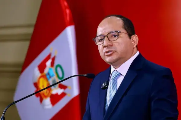 Aldo Bravo rules out withdrawing project on "apology for crime" despite criticism from the National Association of Journalists
