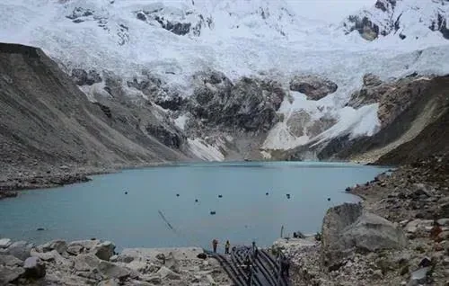 Lake Palcacocha, at the foot of the Palcaraju glacier. (Photo: University of Oxford)