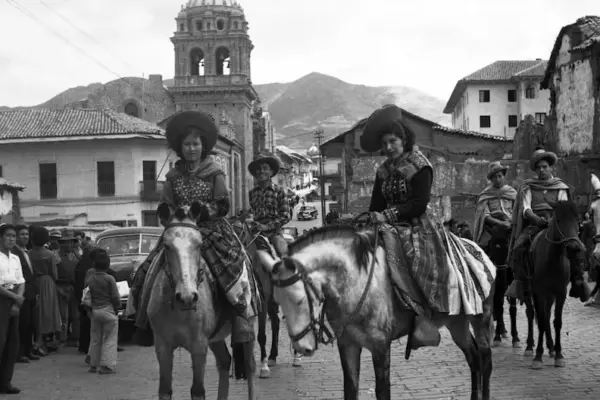 Fototeca Andina: how Cusco prepares the largest visual rescue in its history with a fund of 170 thousand dollars
