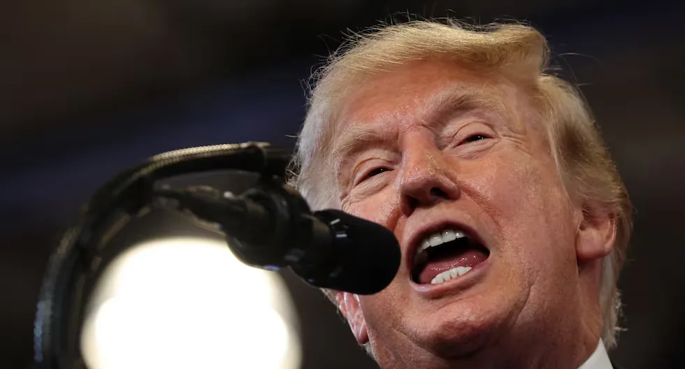 Trump threatens to bomb Oman out of desperation over his inability to control Hormuz, warns analyst