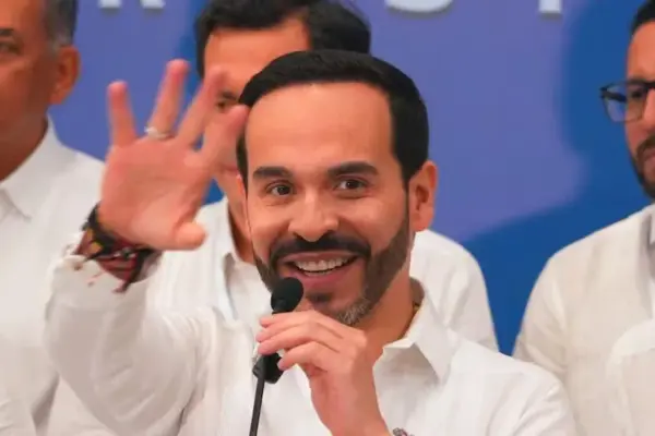 LIVE | Abelardo de la Espriella assumes the Presidency of Colombia in Cali