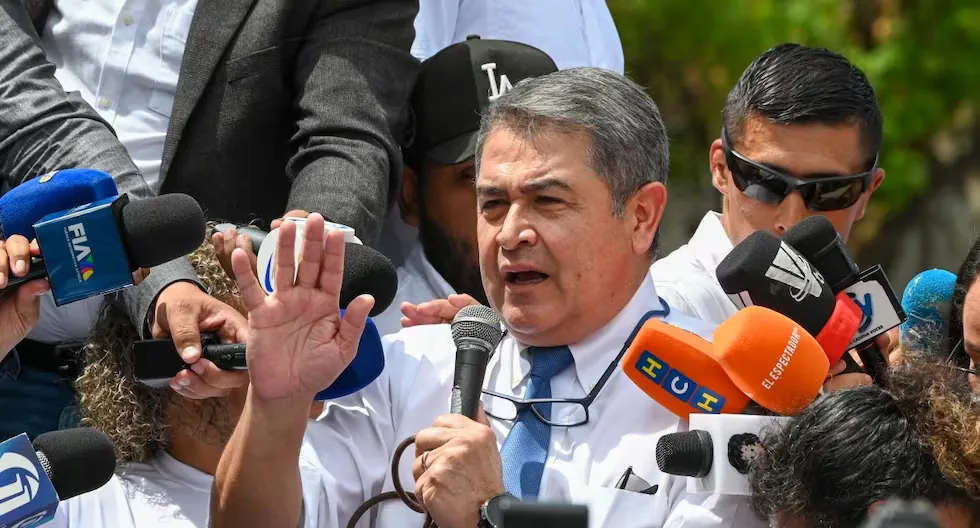 Former President Hernández will be tried for money laundering and fraud in an ordinary court in Honduras