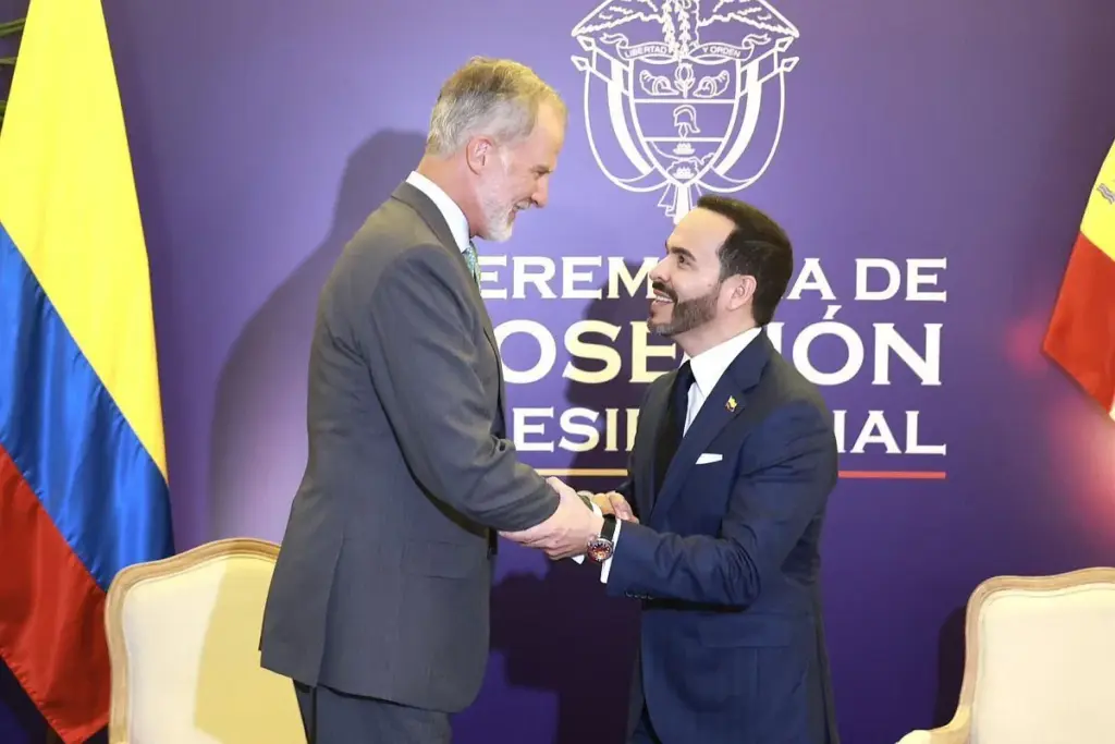 LIVE | Abelardo de la Espriella assumes the Presidency of Colombia in Cali
