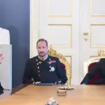 The new Norwegian king chooses the name Haakon VIII and his father's motto: "Everything for Norway"