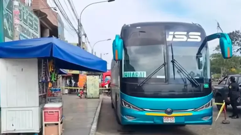 The company decided to temporarily suspend its transport services. Photo: Exitosa screenshot