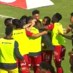 Sport Huancayo strikes first! Javier Sanguinetti scored the 1-0 against Sport Boys that moves them away from the top spot