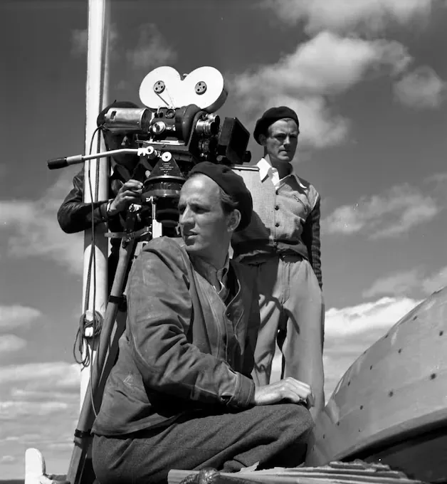 The Swedish filmmaker on the set of the film “Summer Games” (1951). (Photo: Agencies)