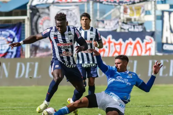 Which channel broadcasts Alianza Lima vs ADT and what time is the match for the Torneo Clausura?