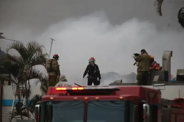 But the industry's growth is not free of interruptions. One of the factors that could alter the figures for the second half is the fire recorded at the Yobel Supply Chain Management plant, manufacturer and supplier of Belcorp. (Photo: Joseph Angeles/@photo.gec)