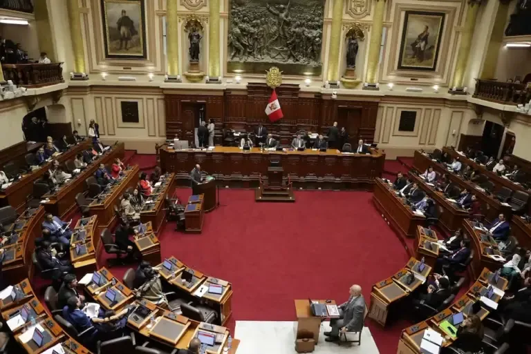 Session of the Minister of the Interior César Astudillo who responded before Congress for the increase in citizen insecurity. Photo: Cesar Bueno@photo.gec