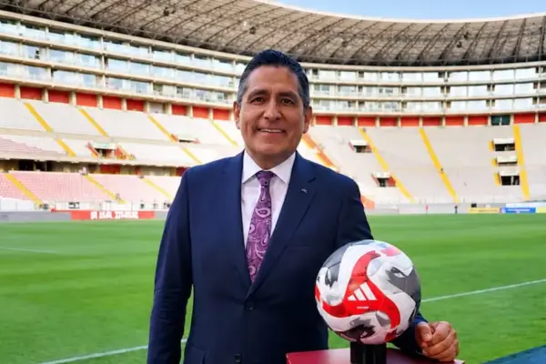 “The referees are still amateurs. We are in the worst moment of refereeing”: Winston Reátegui and his harsh diagnosis that also questions the VAR